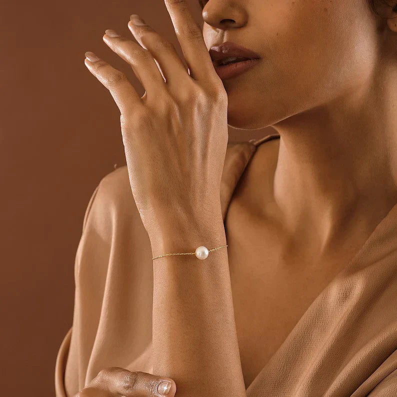 Single Pearl Bracelet