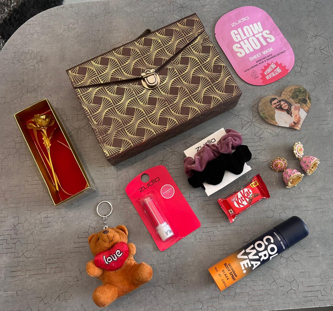 Valentine’s Day Budget-Friendly Gift Box with Zudio Beauty & Accessories For Her