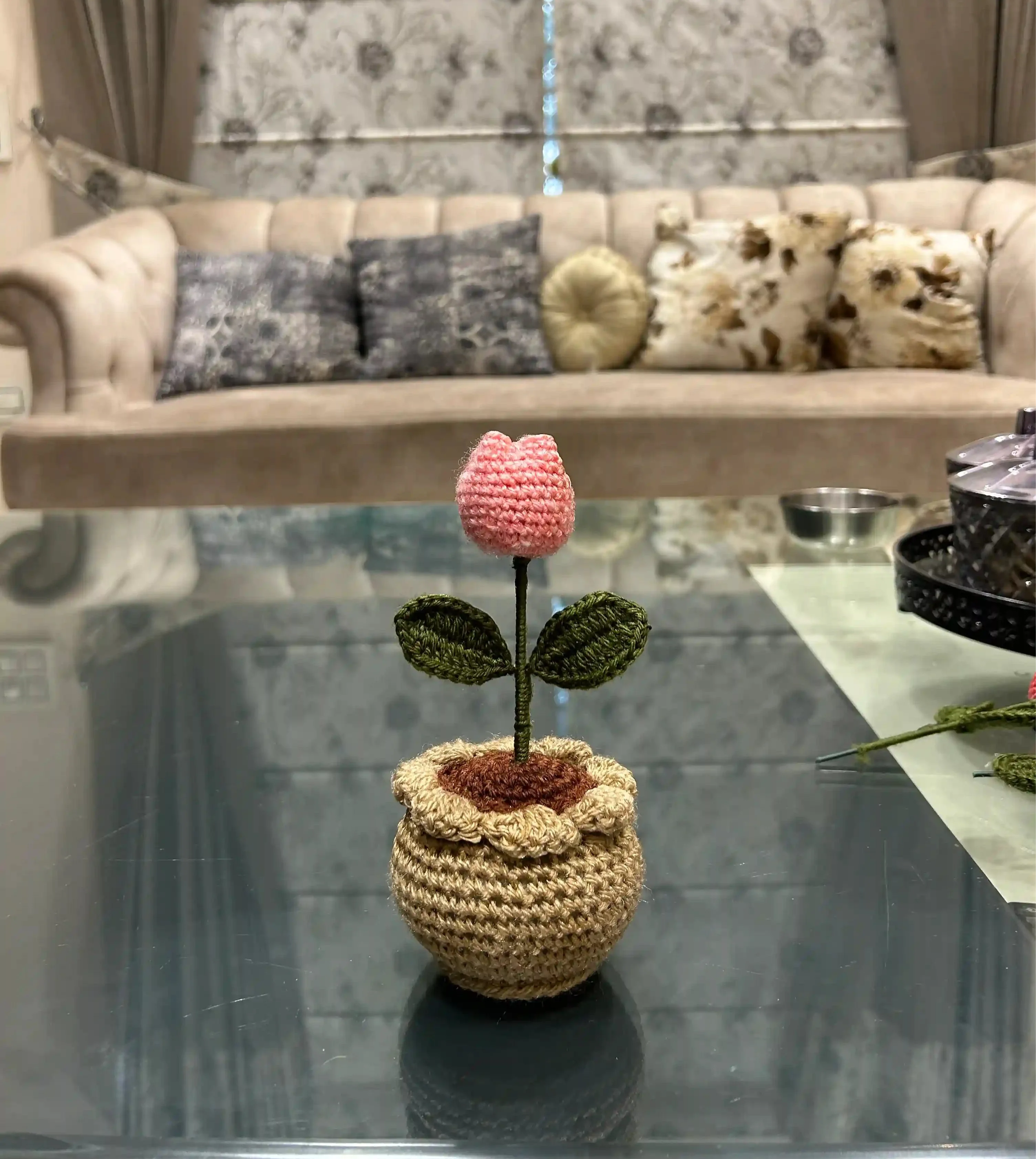 Crochet Tulip Pot