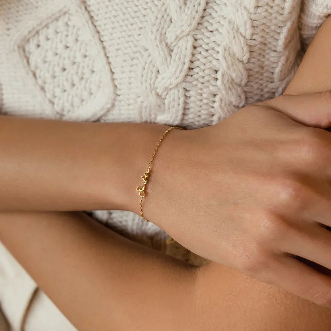 Dainty Name Bracelet