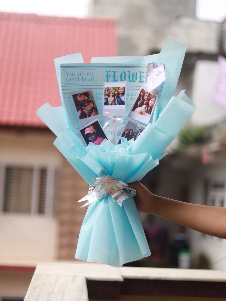 Polaroid Bouquet