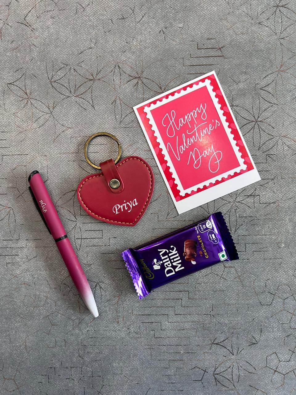 Custom Engraved Leather Heart Keychain & Pen Set – Valentine’s Day Special Gift Box
