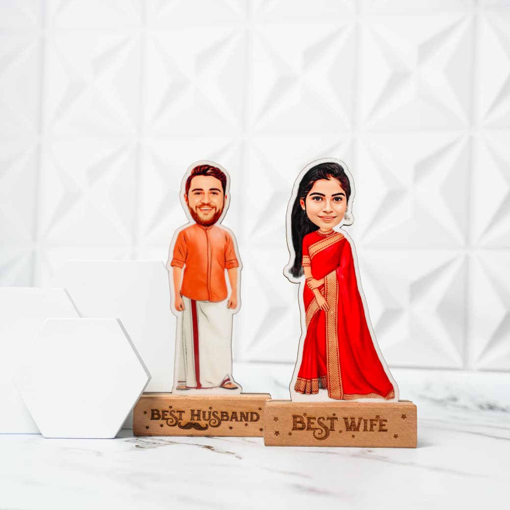 Custom Couple Caricature Wooden Stand | Unique Valentine's Day Gift for Couple