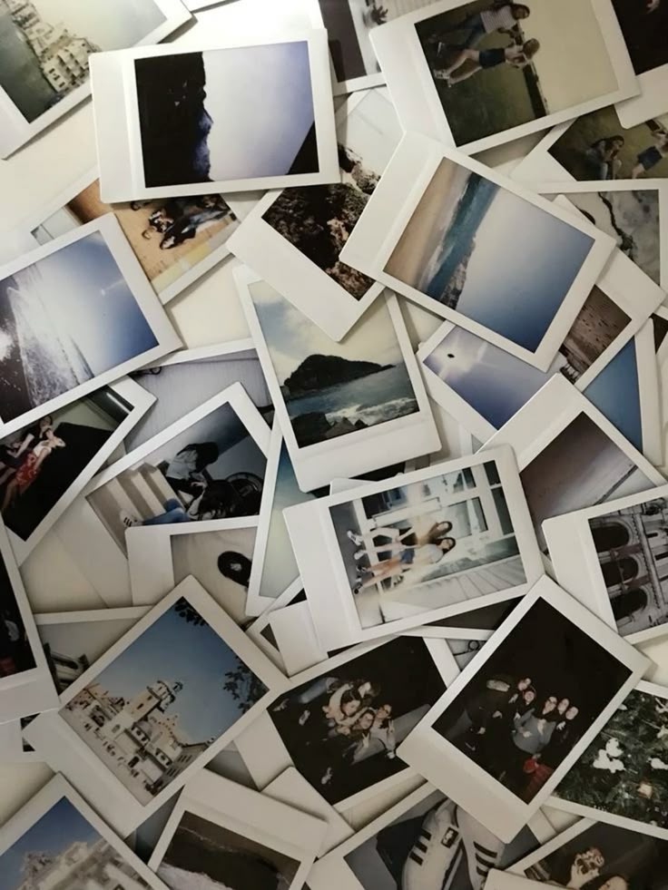 Polaroid Piece