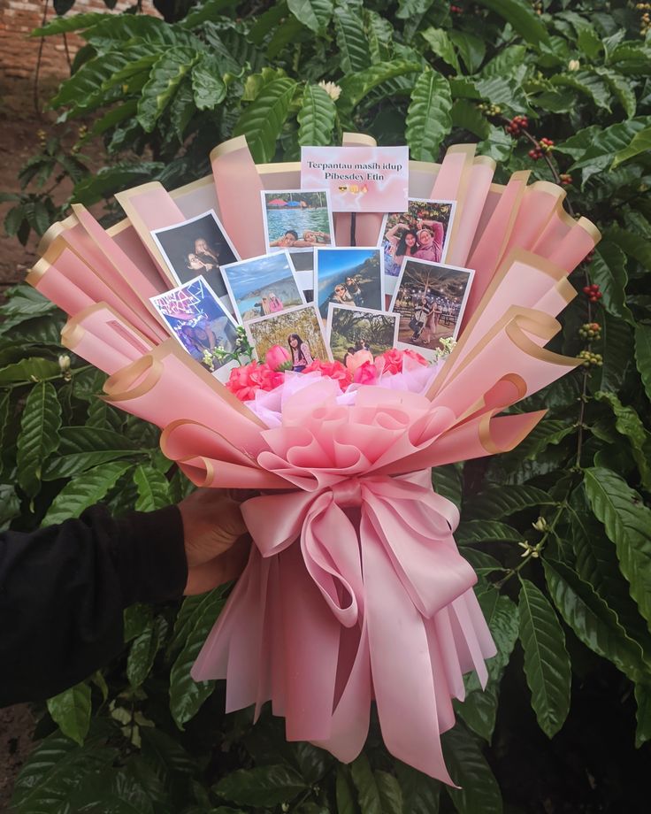 Polaroid Bouquet