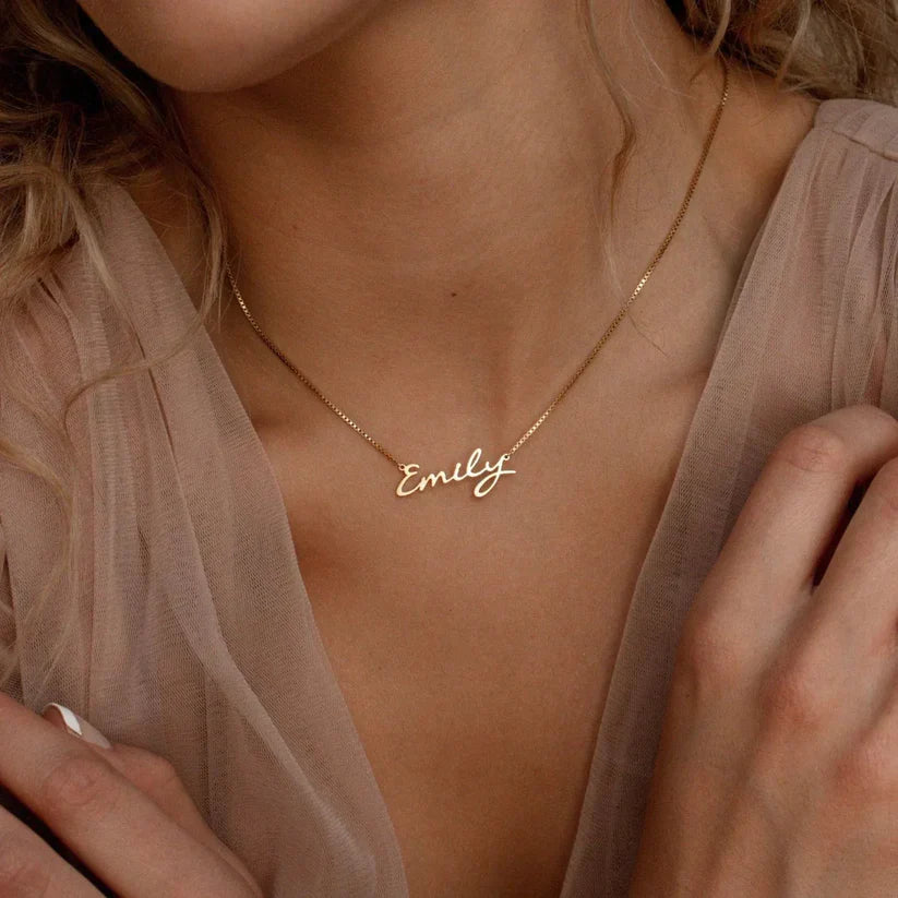 Personalized Callie Signature Necklace
