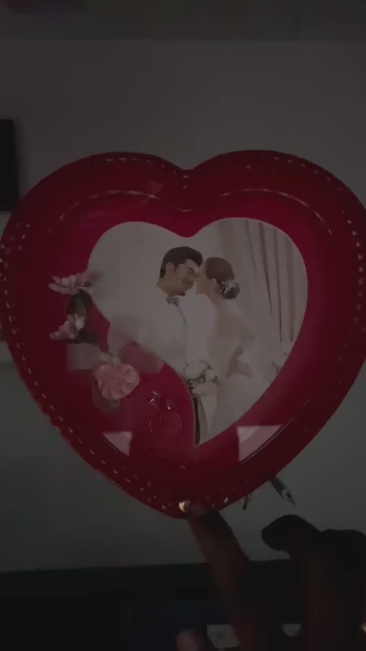 Red Heart Led Photo Frame