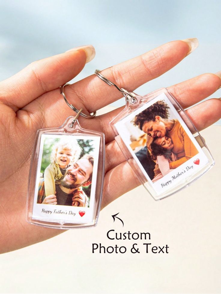 Personalised Acrylic Photo Keychain | Custom Memory Keyring