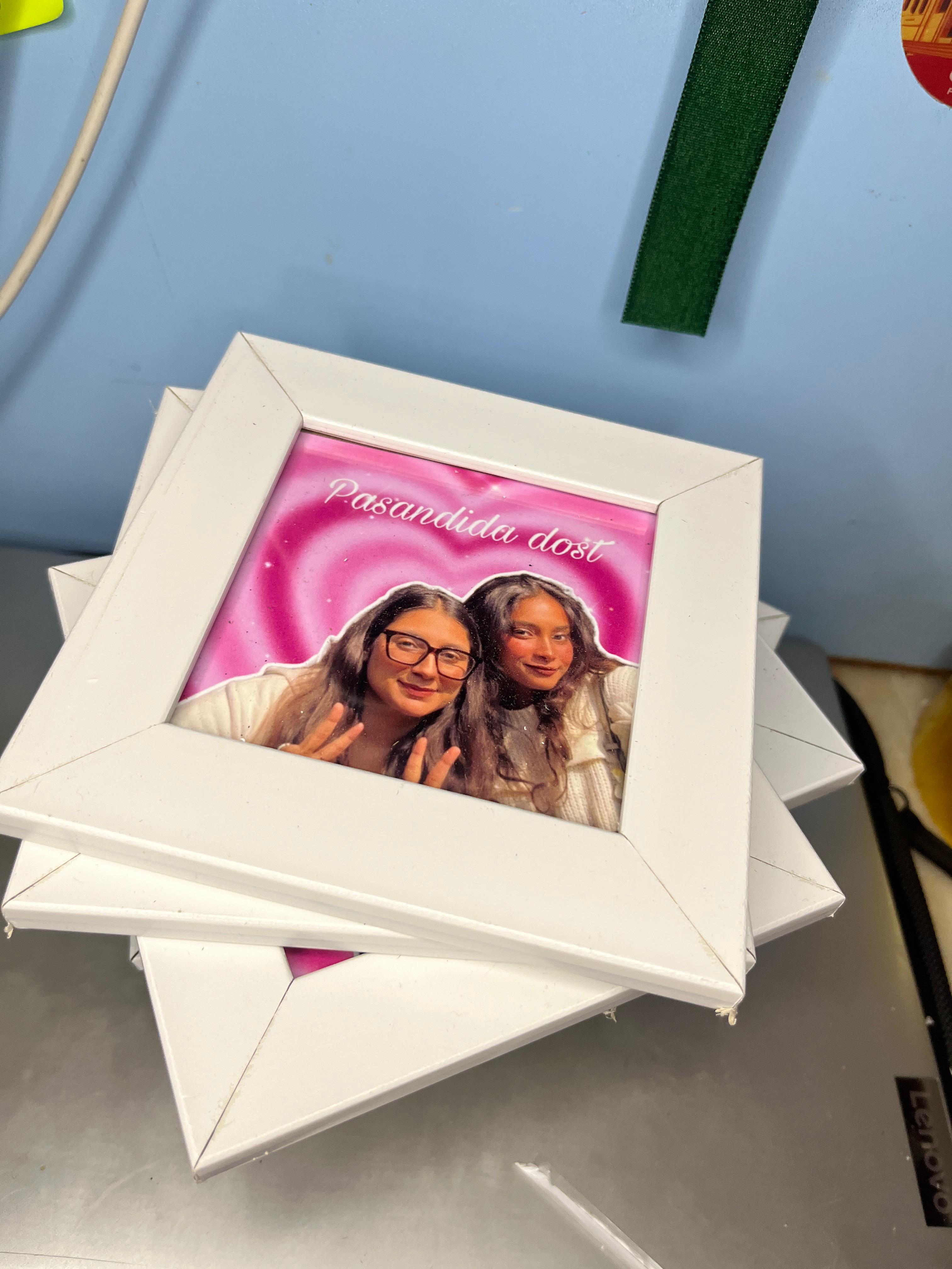 Customise mini pinterest frame