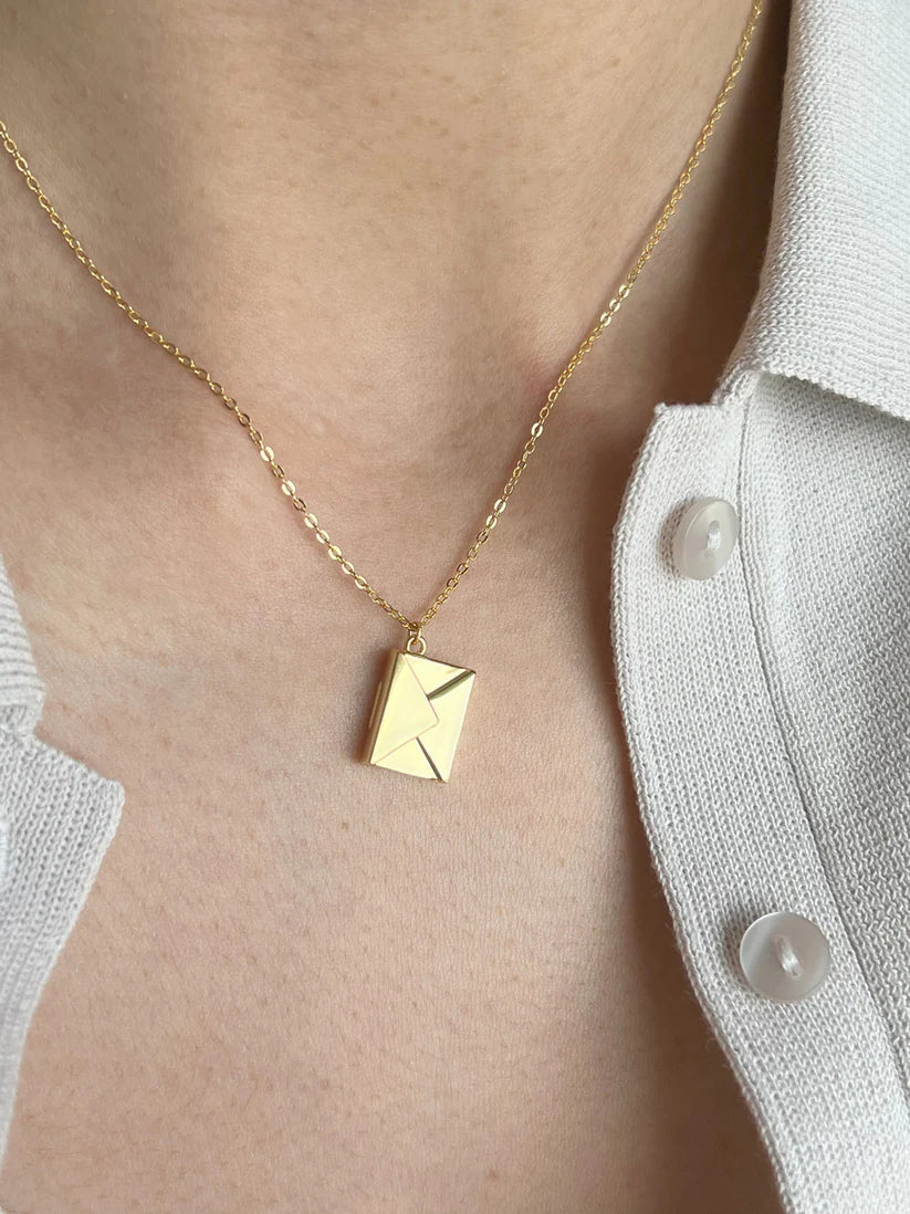 Envelope pendant